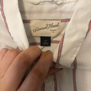 Universal threads linen sheer button down